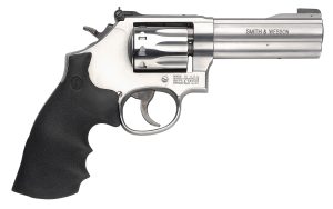 Smith & Wesson, S&W, Model 617, .22 LR, Revolver 4" Barrel, 10 Rounds, Adjustable Sights Rubber Grips Satin Stainless Steel Finish