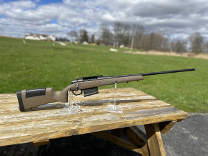 Weatherby 307 Range XP Terrain 308 Win - 22" Threaded Barrel - Tan Speckle / Black - 5 Round