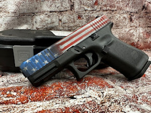 GLOCK 19 USA FLAG MODEL 9MM GEN 5, 4" 15RD