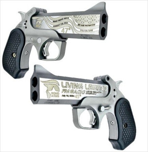 Bond Arms DT47 "Living Legend" Stainless .45 Colt / .410 GA 4.25" Barrel 2-Rounds