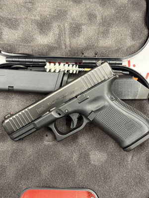 Glock 19 Gen 5 with AmeriGlo Sight 9mm 4.02-inch 15-Round